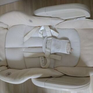 【引き渡し予定者有】コンビ　オートスウィング　ロアンジュの画像