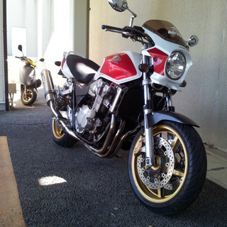 CB１３００S F   SC54