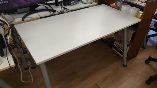 複数購入割引あり◆イケアパソコンデスク　幅120cm奥行60cm高さ66cm（最大2個まで購入可能）