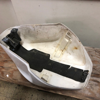 ☆HONDA☆NS-1☆タンクカバー？☆メットインカバー？中古☆の画像