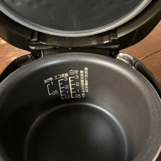 象印3合炊き炊飯器の画像