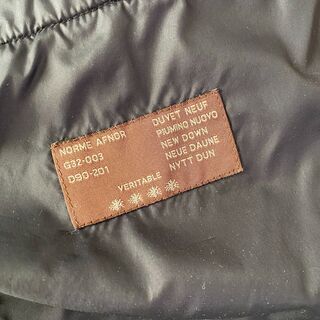 モンクレール　ダウンジャケット　カーキ　メンズの画像