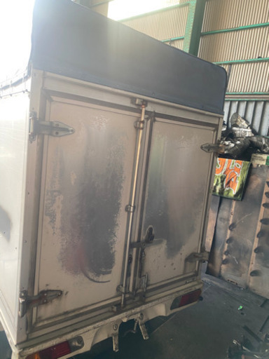軽トラック　荷台箱　ミニキャブ
