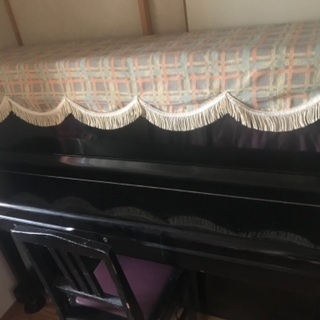 アップライトピアノ　アトラス　椅子セット