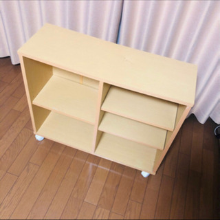 移動も自由なキャビネット