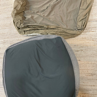 カバー2個付き　ピンズクッション　一人ソファの画像