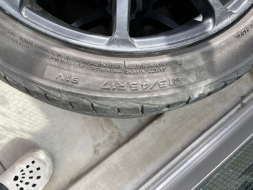 215/45/17 2本　　ホイル付き