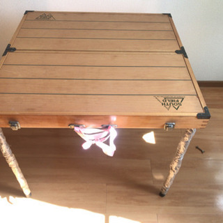 キャンピングテーブル