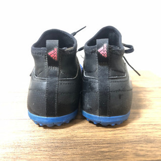 adidasトレーニングシューズ　23.5cmの画像