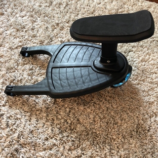 ベビーカー　ステップ