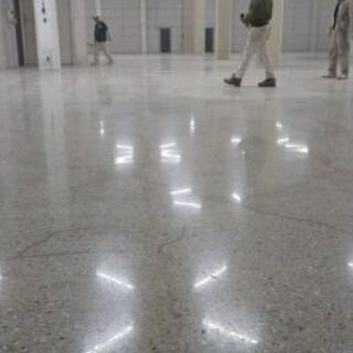 建設、建築現場で磨く工事のお仕事、未経験OK、バイトOK、年齢不問、急募即決の画像