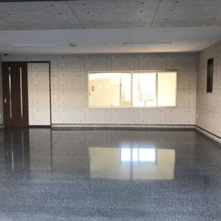 建設、建築現場で磨く工事のお仕事、未経験OK、バイトOK、年齢不問、急募即決の画像