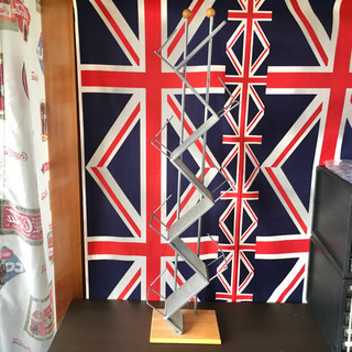 お取引決まりました☆差し上げます☆CDラック　スチール棚　収納家...