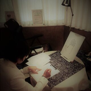 “癒し系手相家プロ養成講座”の概要の画像