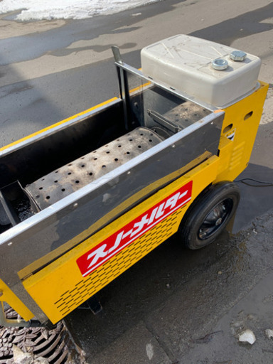 融雪機　スノーメルター　古い型ですが現役稼働中