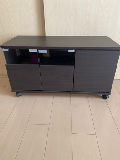 テレビ台(濃い目の茶色)