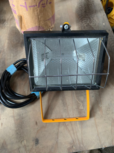 投光器　ハロゲン　500w