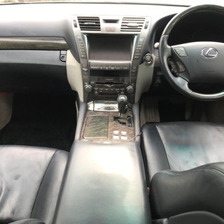 レクサス LS460 後期仕様 19年 車検4年9月 サンルーフ ナビ Bカメラの画像
