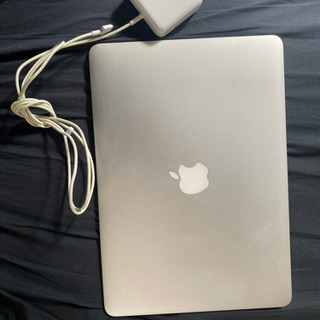 Mac book Air (13-inch 2015年製) 充電...