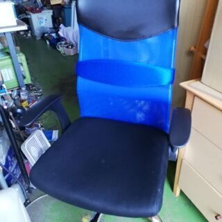 キャスター付き椅子　チェアの画像