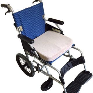 【未使用】Banane D'or 車椅子用 低反発 クッション 洗えるカバー (ネイビー)の画像