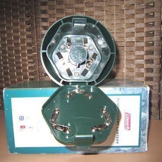 コールマン ランタン 電池 5344G700XJ FLUORESCENT LANTERN 4W 単一電池6本 箱 取説 札幌市 白石区 東札幌の画像