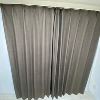 カーテン　ブラウン　の画像