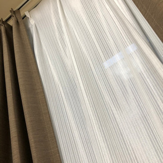 カーテン　ブラウン　の画像