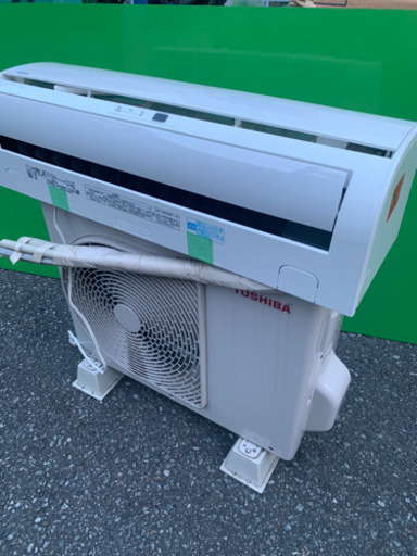 赤ラベル　エアコン　東芝　RAS-C225D 2017年製　使用可能　美品　リモコンあり