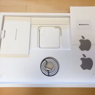 【購入10ヶ月以内】MacBook Pro 2019 16インチ（32G／1TB SSD）★Ankerハブサービス の画像