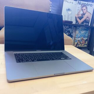 【購入10ヶ月以内】MacBook Pro 2019 16インチ（32G／1TB SSD）★Ankerハブサービス の画像