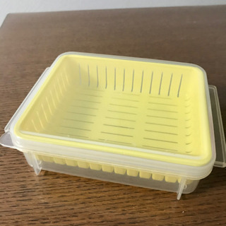 フェリシモの冷凍レンジ容器３色セット 未使用品の画像