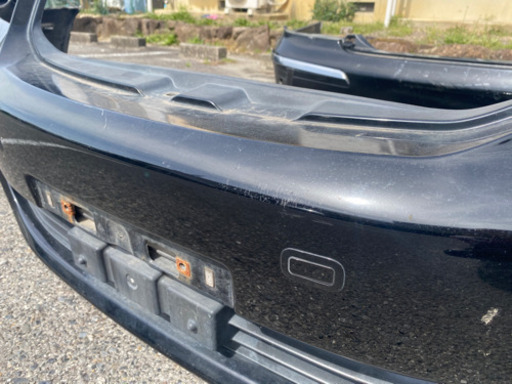 18マジェスタ後期純正　バンパー3点セット