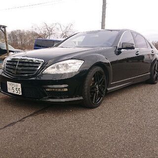 綺麗な黒のベンツ後期仕様 w221 Sクラス S550 ロング AMG仕様の画像