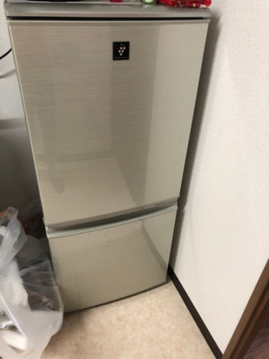 シャープ　冷蔵庫　SJ-PD14T-N