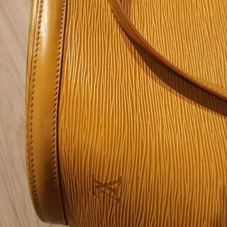 【ルイヴィトン】エピサンジャックの画像