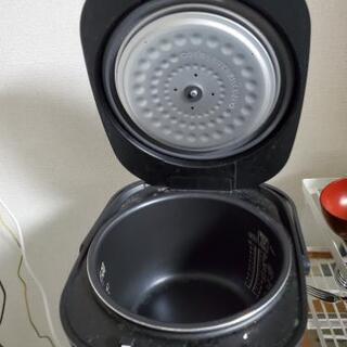 炊飯器 １０合 アイリスオーヤマ マイコン式の画像