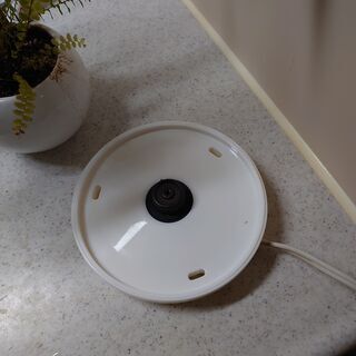 【3/20~3/21 受渡限定】電気ポット 0.8Lの画像