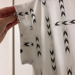Tシャツ　袖なし　トップスの画像