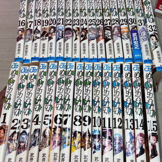 漫画１００冊以上(東京喰種、ヒカルの碁など)