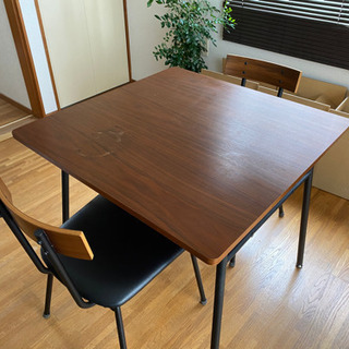 ダイニングテーブルセット　ニトリ　0円