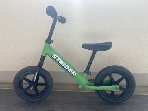 売却済み　ストライダー　みどり