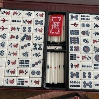 【無料】麻雀牌2つの画像