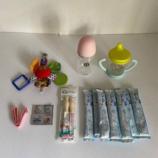 赤ちゃん　哺乳瓶、ミルク、スパウト、おもちゃセット　新生児