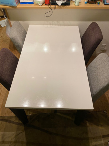 家具屋さんのダイニングテーブルセット　椅子4脚