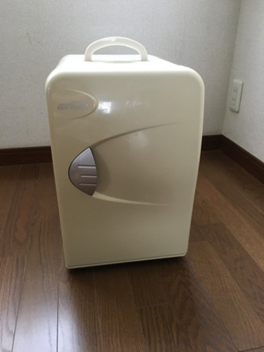 ポータブル冷蔵庫　冷温庫