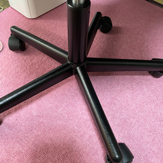 商談中　デスクワーク用　チェアの画像