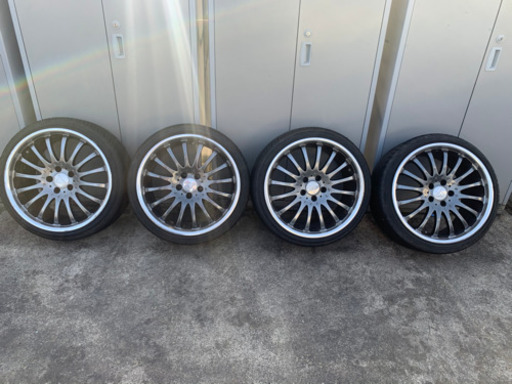 カールソン1/16 19インチ