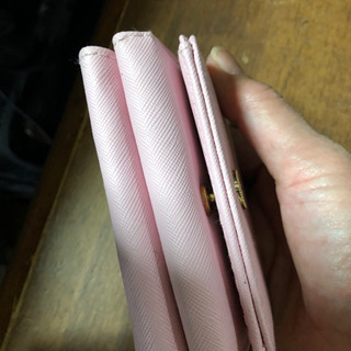 三つ折り財布の画像