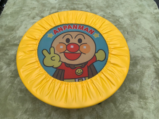 ＜交渉中＞26日までの引き取りで2,000円！アンパンマン ☆ トランポリン ☆ ぴょんぴょんジャンプ